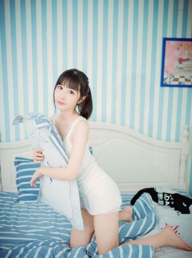 欧美啄木鸟编号_BD英语免费观看视频