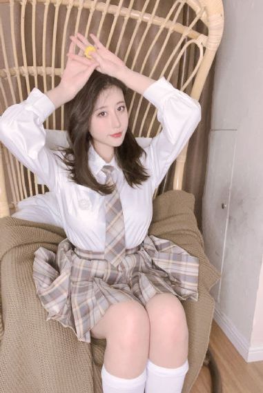 qq背景墙图片欧美风_BD国语完整版观看